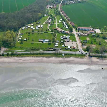 Ostseequelle 木屋 Hohenkirchen (Nordwestmecklenburg)